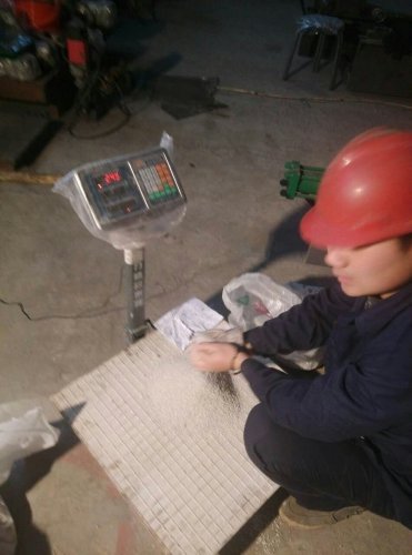 金山機械發(fā)貨之前的試機現場